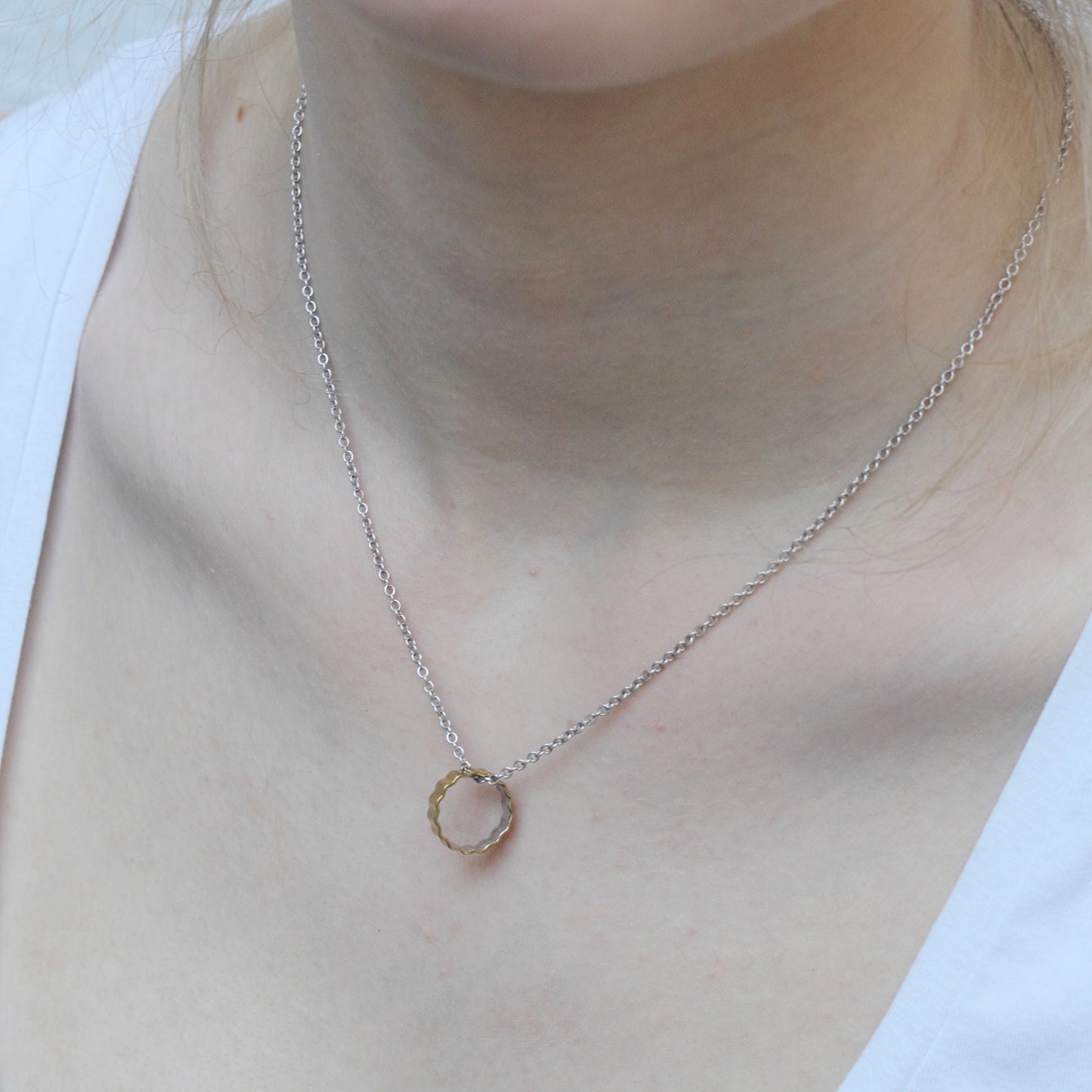 Anhänger Ring gewellt mit Kette