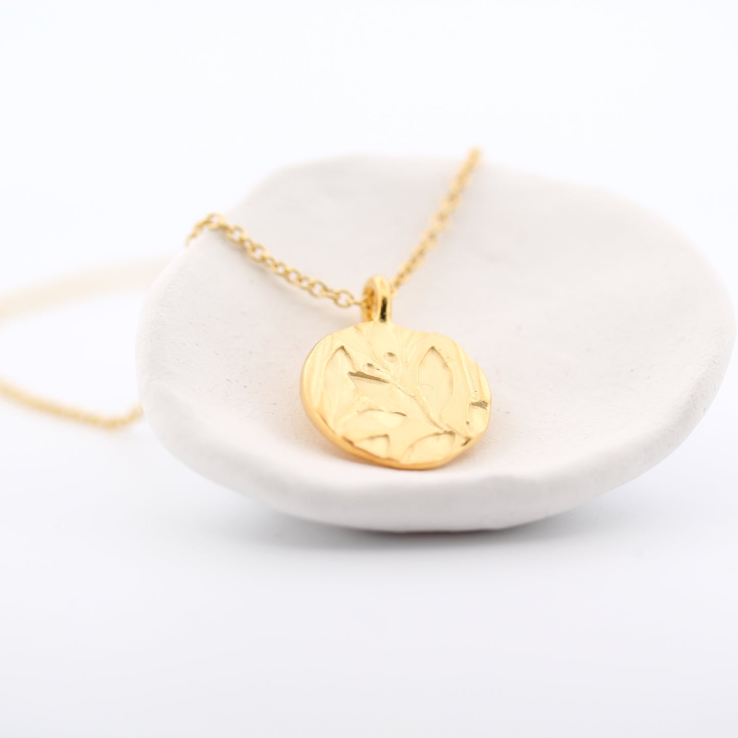 Anhänger floral A mit Kette