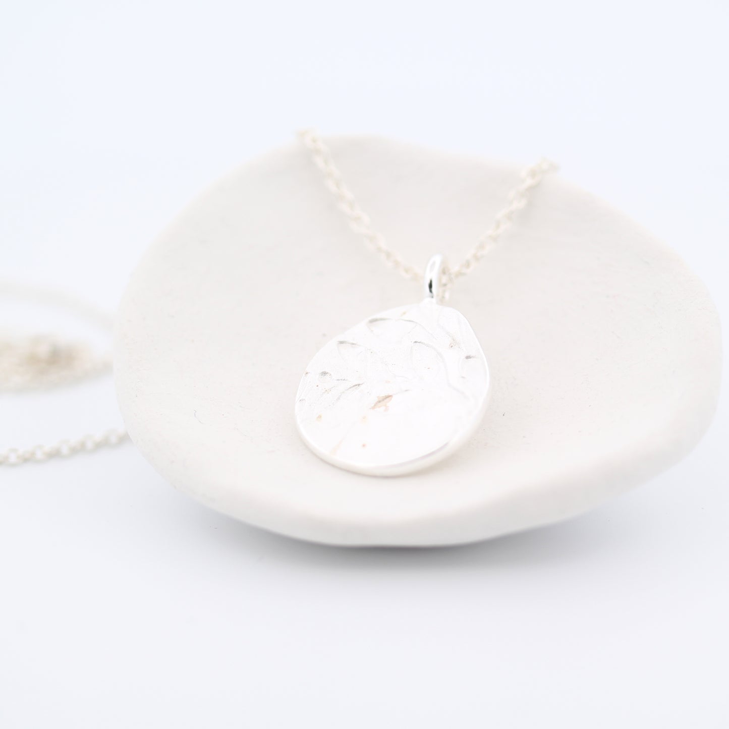 Anhänger floral B mit Kette