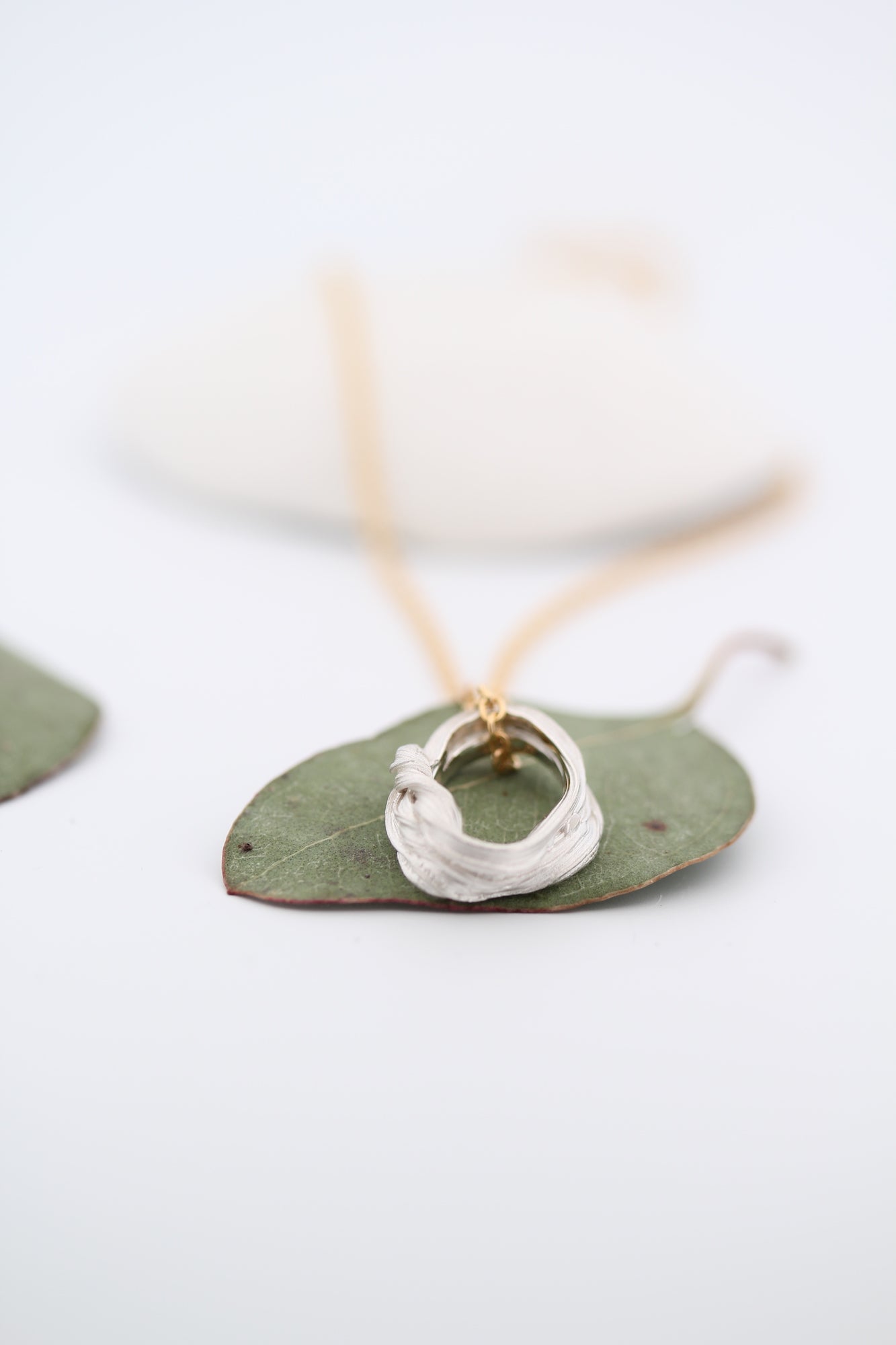 Mitsuro Hikime Kette mit Anhänger hamon
