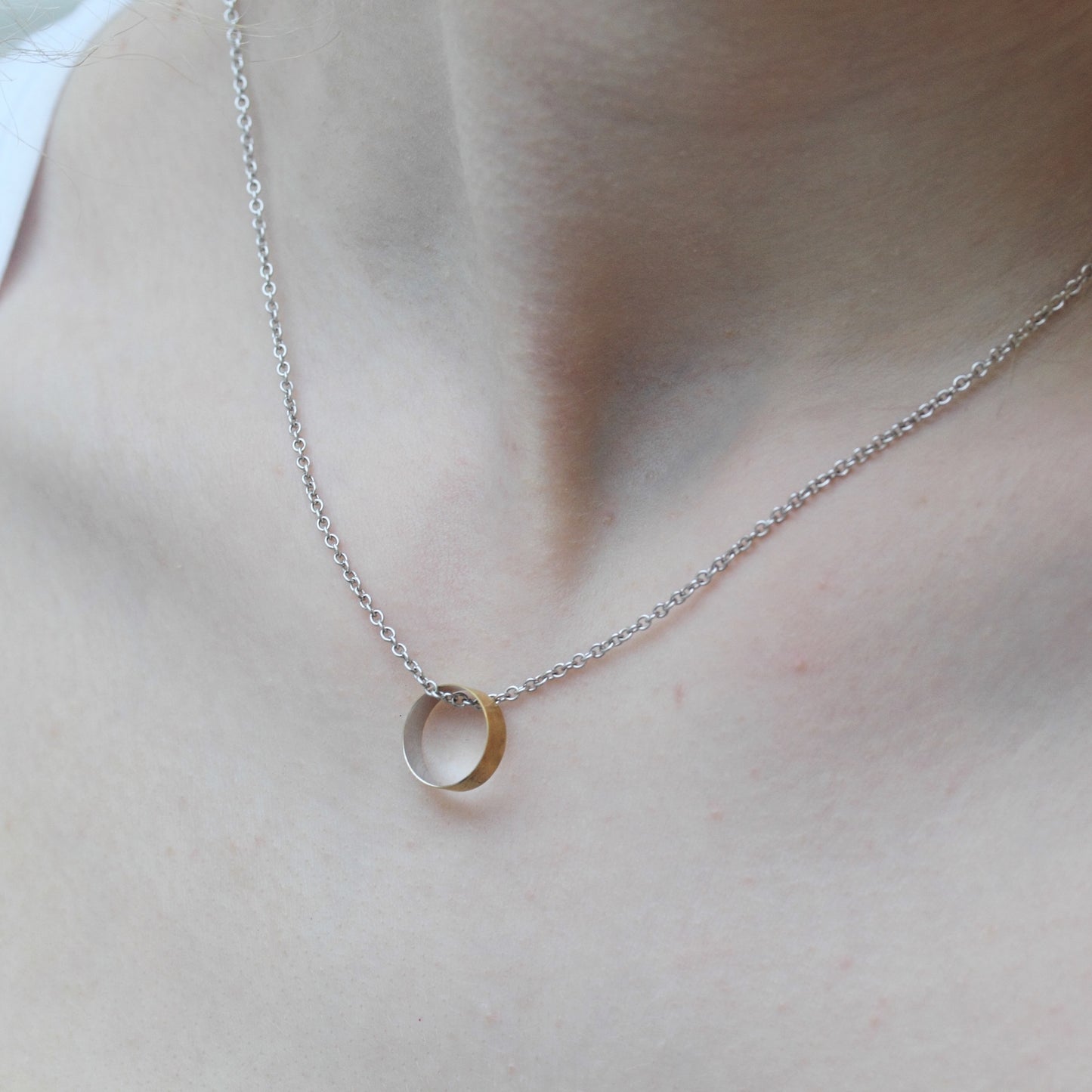 Partnerschmuck Ringe mit Kette