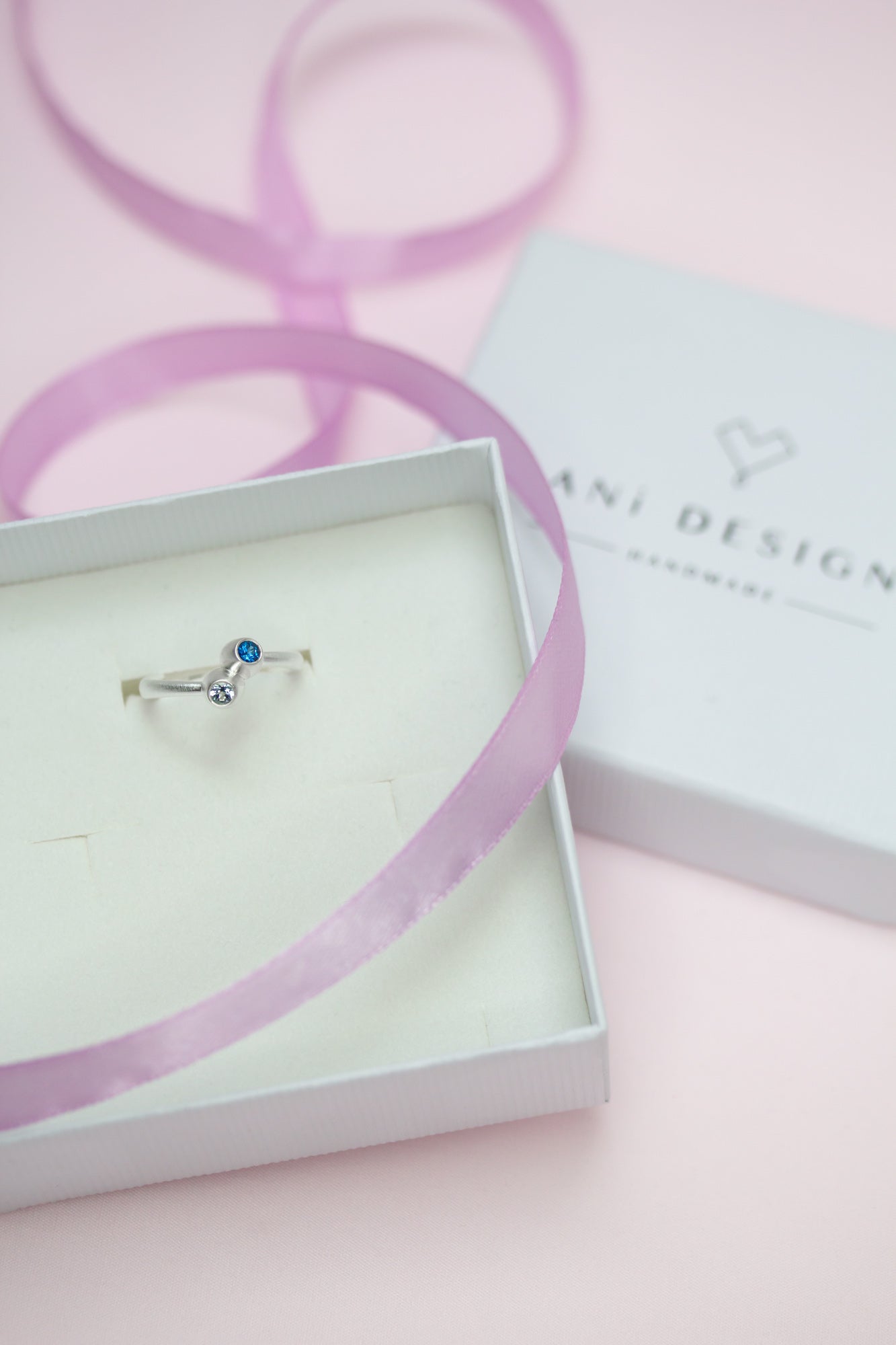 Ring Miss Blue