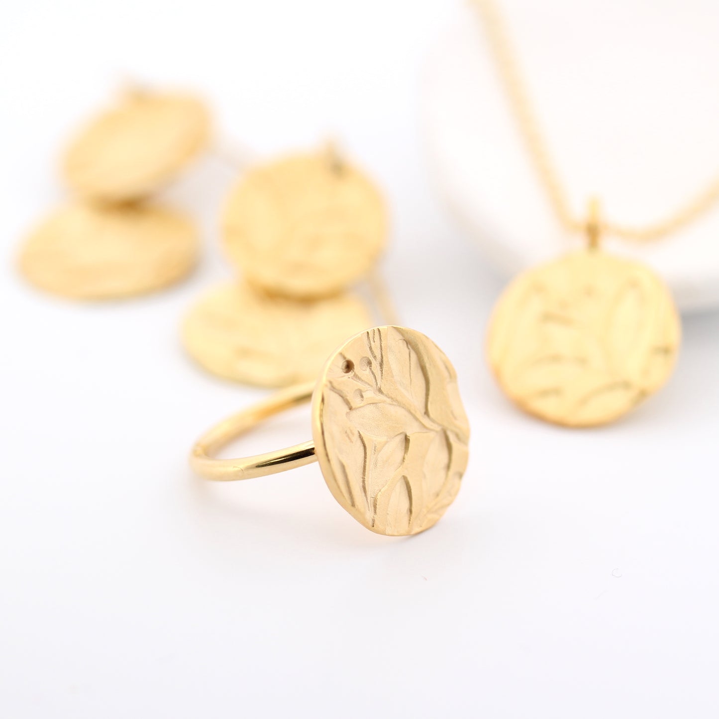 Ring floral A groß