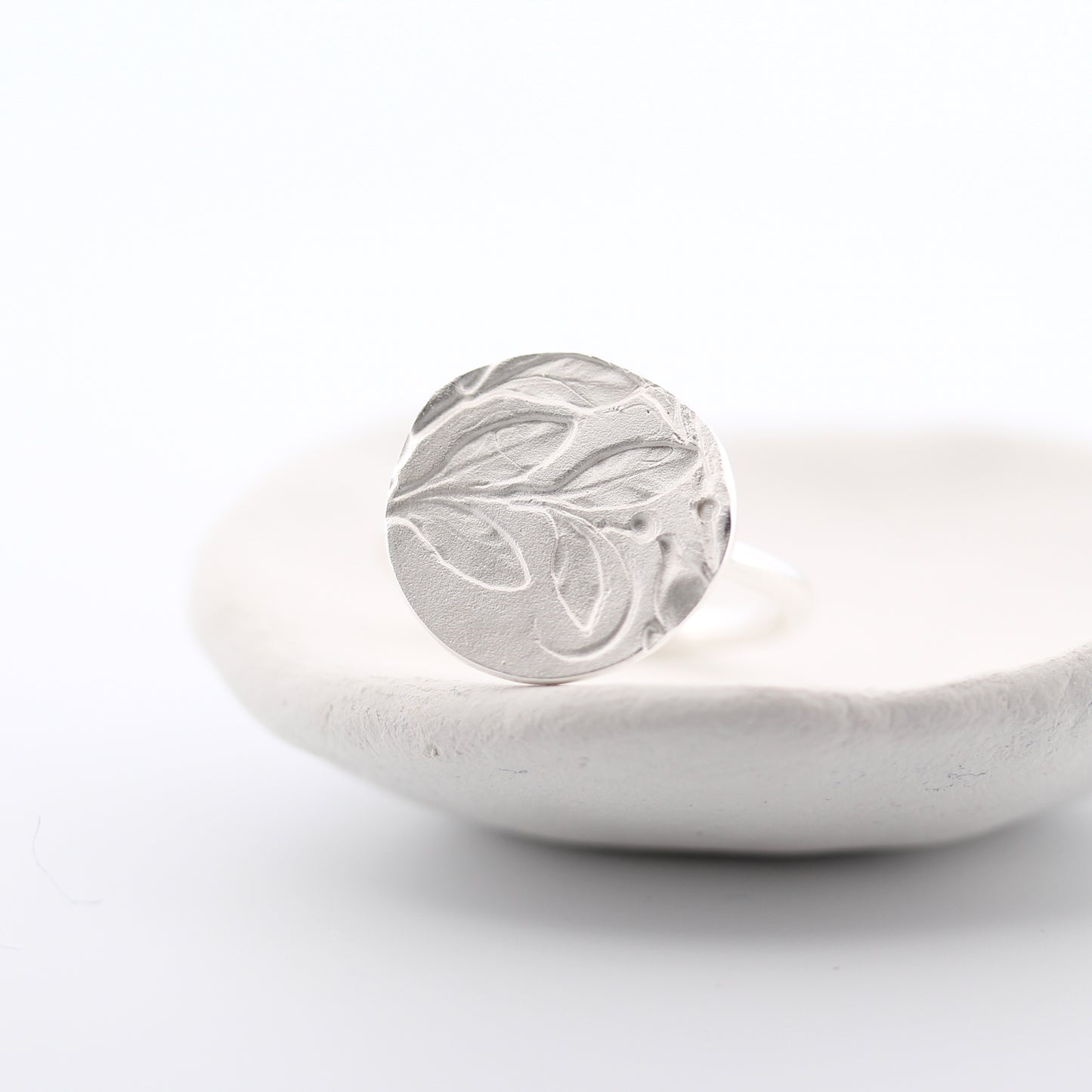 Ring floral B
