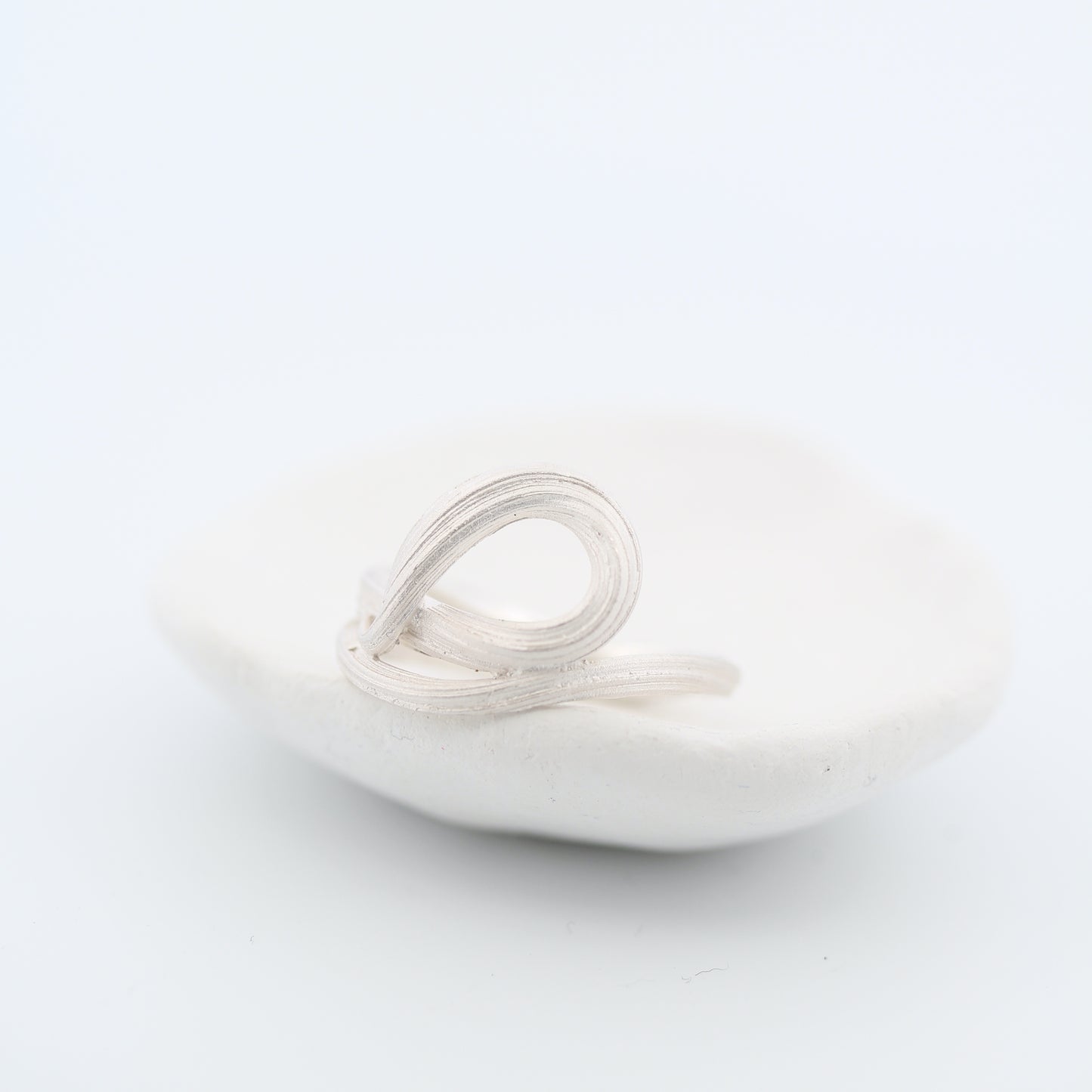 Mitsuro Hikime Ring ki