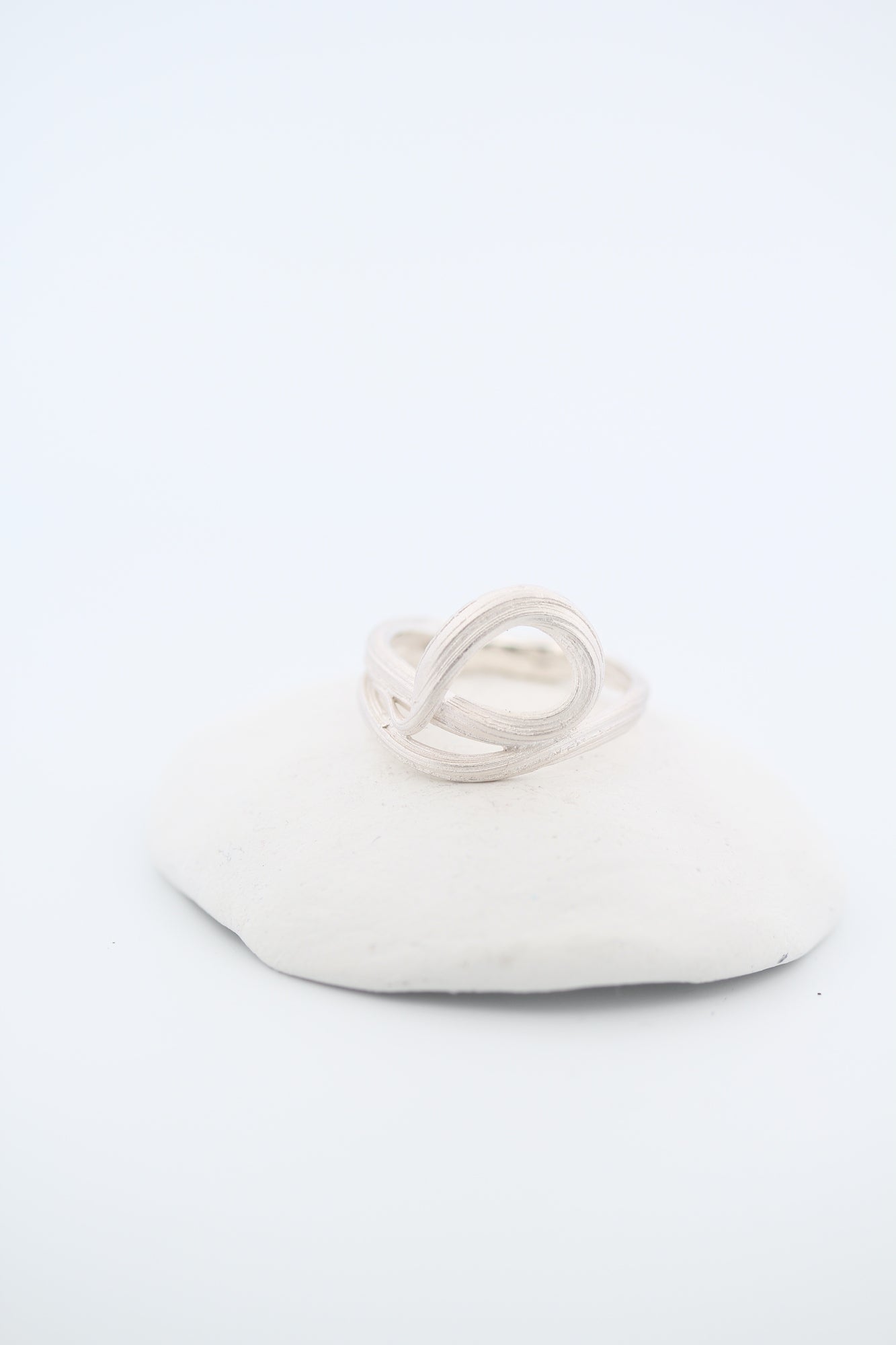 Mitsuro Hikime Ring ki