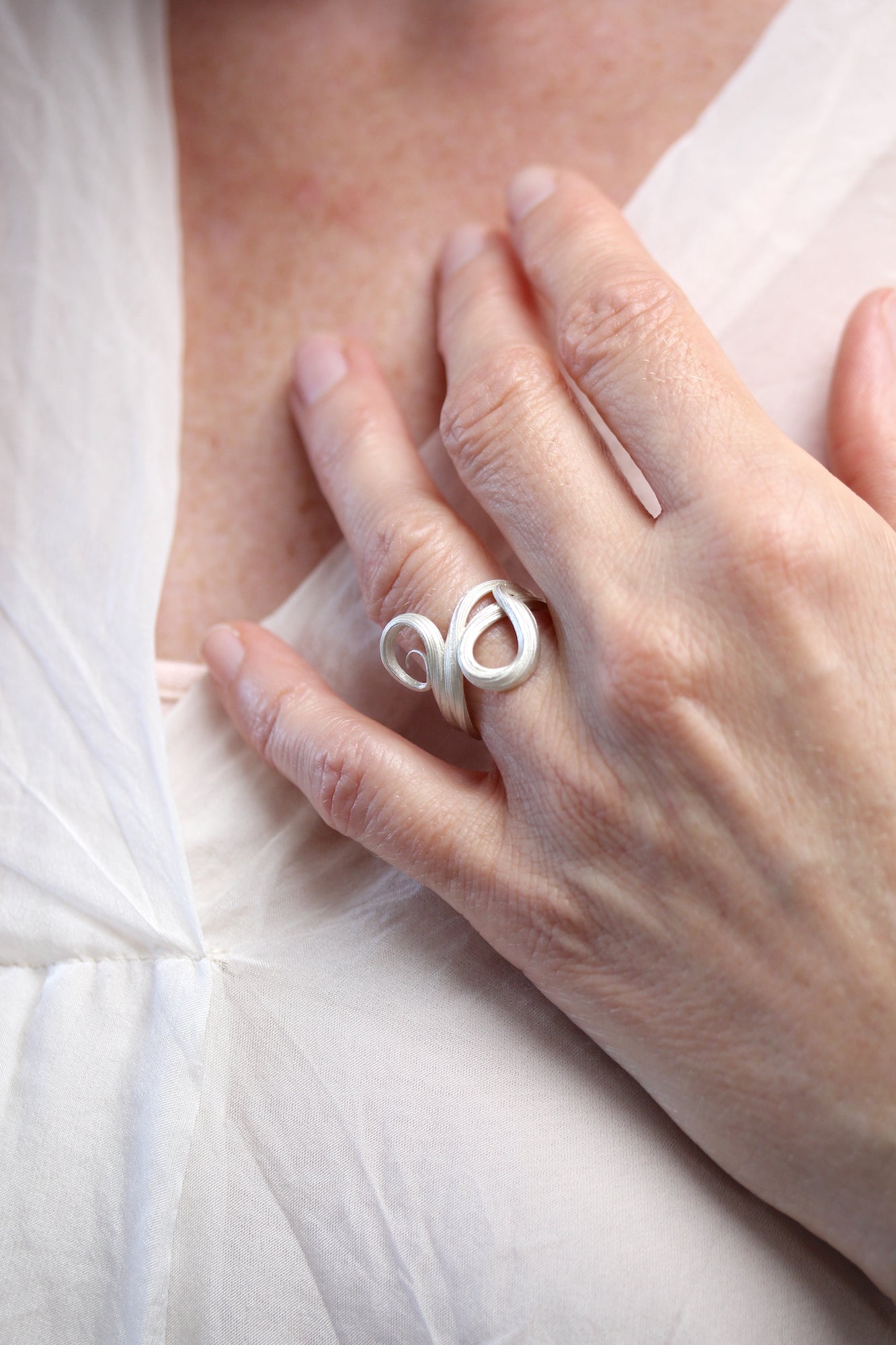 Mitsuro Hikime Ring ookii ki