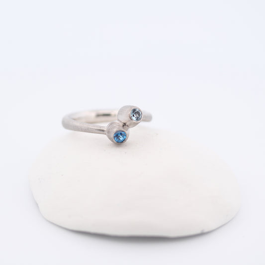 Ring Miss Blue